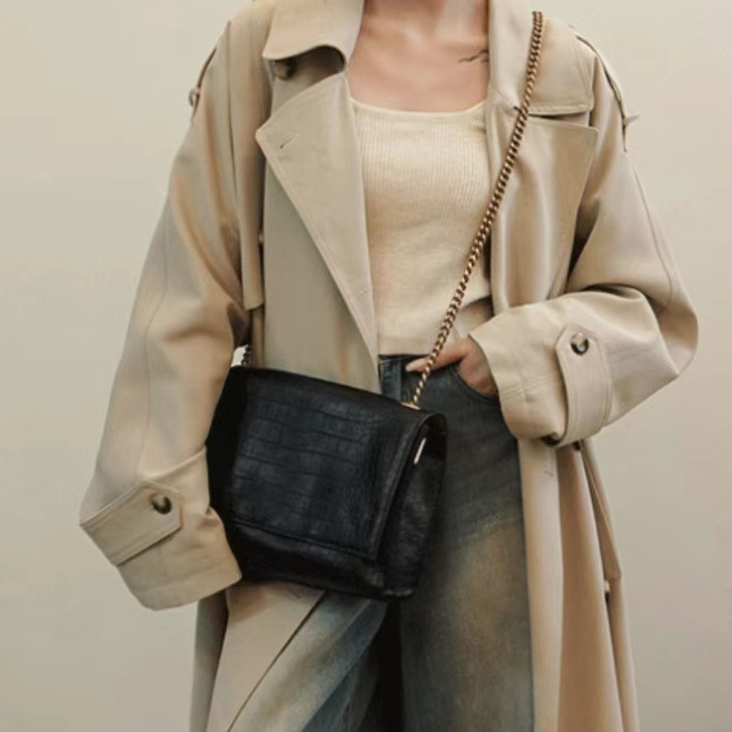 Double Sided Women's Envelope Bag New Suede Chain Women's Shoulder Bag Autumn New Designer Bag design Women's Crossbody Bag Hand-held B