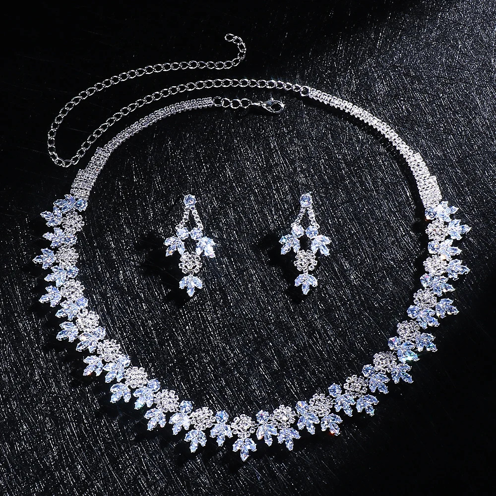 Elegant African Bridal Jewelry Set Cubic Zirconia Party Accessories Leaf Shape Hollow Rhinestone Earrings Necklace Set for Women 250908