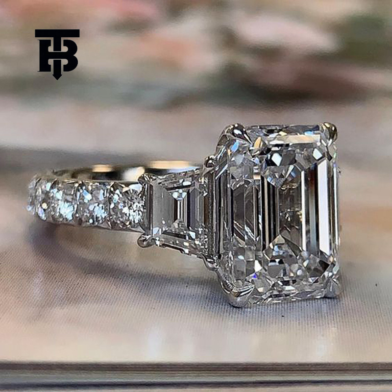 TB BHULAMTE Free Shipping New Designer Accessories Fashion Engagement Ring Large Square Zircon Simulation Womens Ring Romantic Wedding Bridal Ring