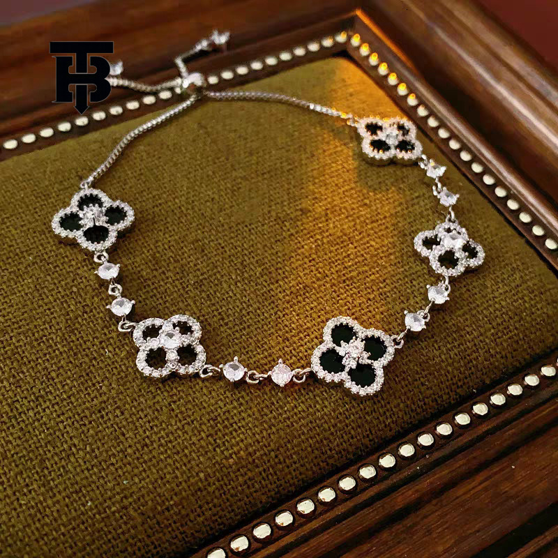 TB BHULAMTE Diamond Clover Bracelet - Sparkling Lucky Charm Pull-Out Light Luxury Jewelry Z260313