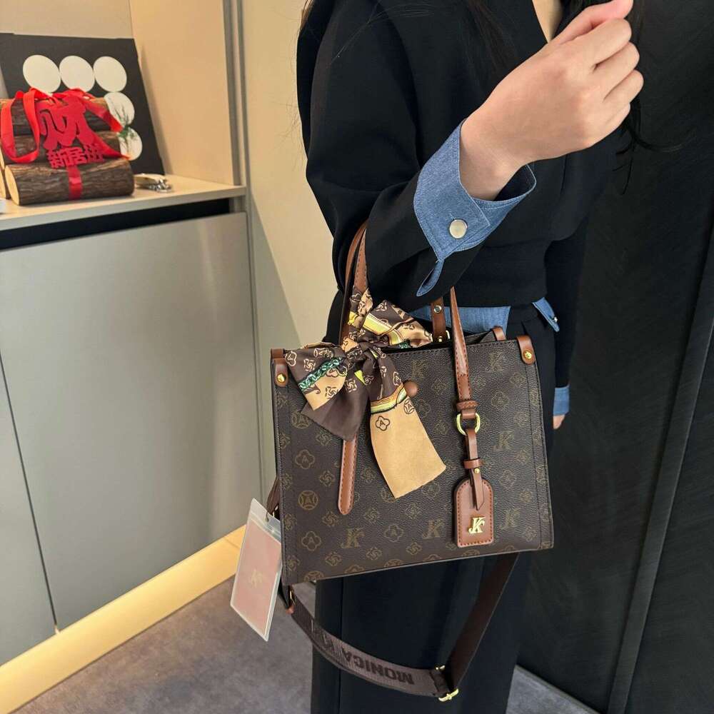 Women's Monica Qiqi Handheld Silk Scarf Monogram Large Capacity Tote 2024 New Single Shoulder Crossbody Bag