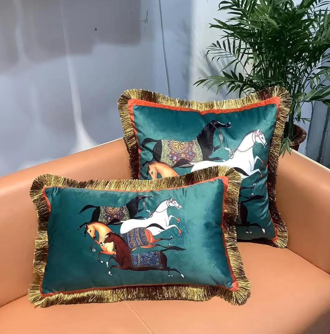 Designer Luxury European American Luxury Printed Cushion Cover Horse Pattern Velvet Pillowcase Lumbar Pillow Cover Tassel Edge