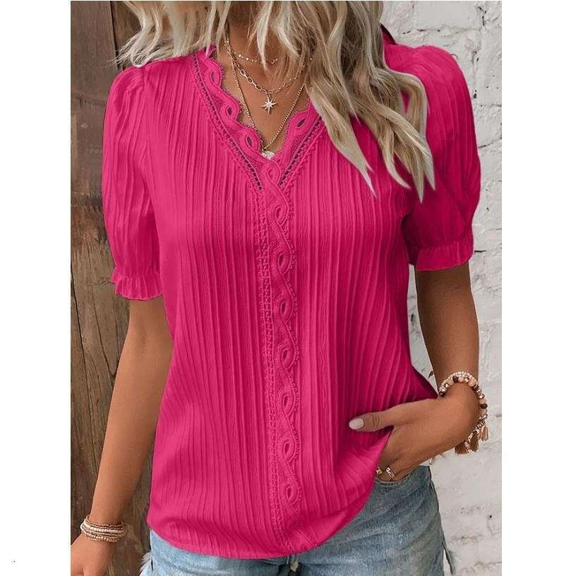 Summer Fashion Hollow Short Sleeve Women's Shirt 2025 New Elegant and Distinctive Clothing