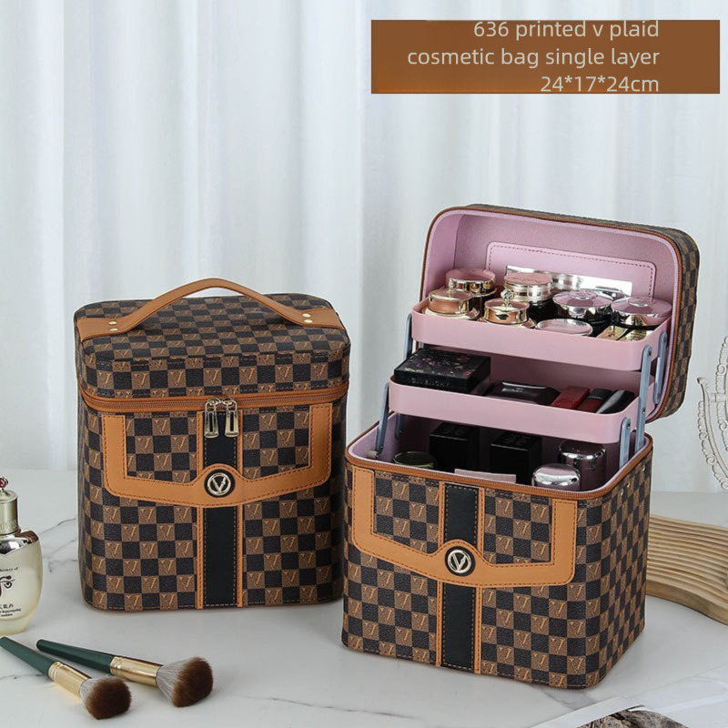 V-shaped Grid Makeup Case large capacity Handheld Skincare Storage Bag for Women High-end Portable Multifunctional designer Travel portable ddmythur