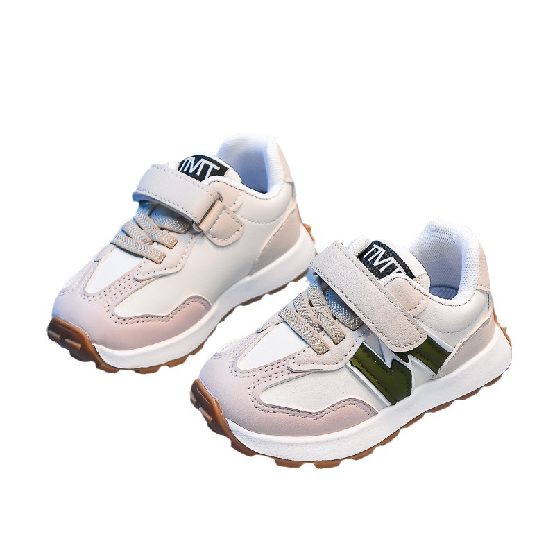 Free shipping designer Kids Shoes hot sales light luxury vintage autumn new childrens sports fashionable and casual running shoes XJ260303