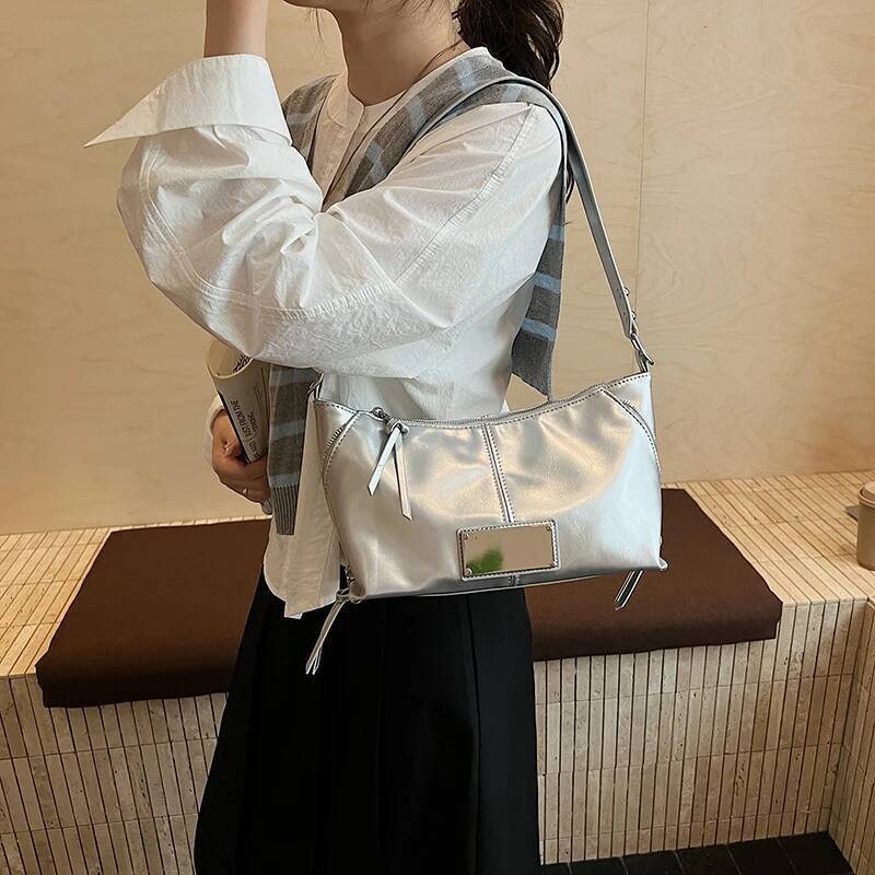 2025 new collection Handbag Large Capacity Solid Color Spicy Girl Women's Crossbody Bag New Fashion Women's Shoulder Bag 2025 Autumn New Des