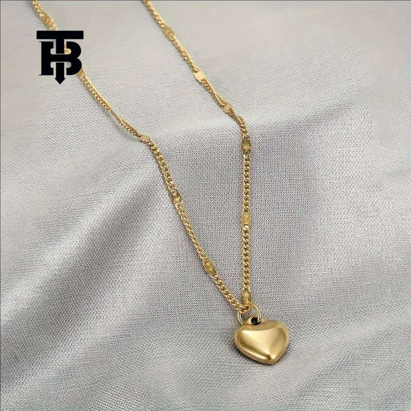 TB BHULAMTE Free Shipping New Designer Accessories Cross-border New Vintage Fashion Heart Pendant Necklace Gold Peach Heart Pendant Thin Chain Womens 