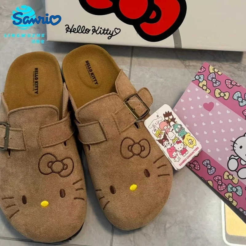 Sanrio Sanrio Hello Kitty Cute Anime Slippers Summer Female Thick Sole Flat Shoes Sweet Outdoor Anti Slip Slippers Girl Gift L250909