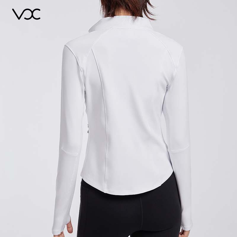 The Women's Long Sleeve Top is breathable and dry, trimming the neckline while keeping you warm.