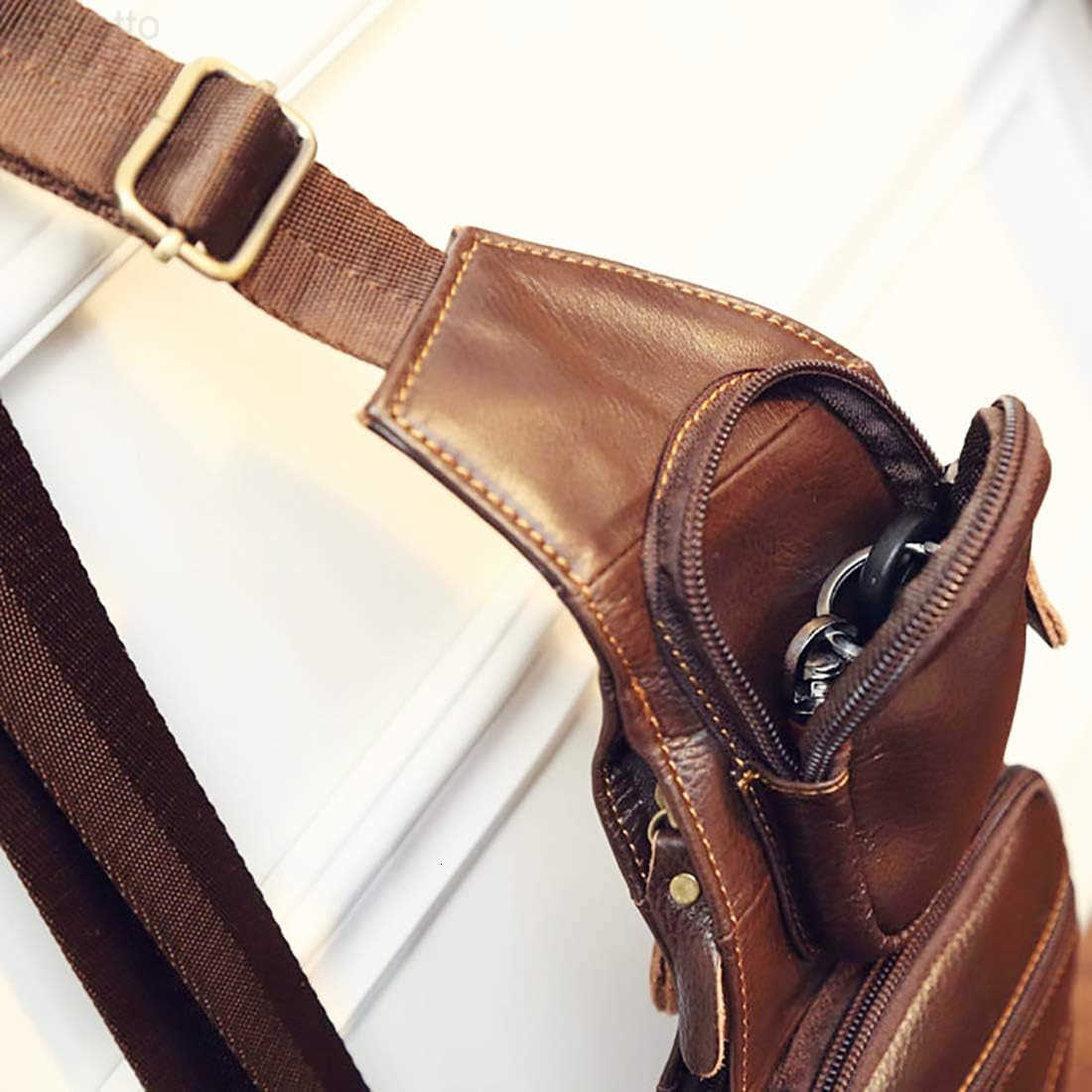 Vintage Leather Sling Bag Backpack for Men Crossbody Shoulder Chest DayPack Backpacks Z250909
