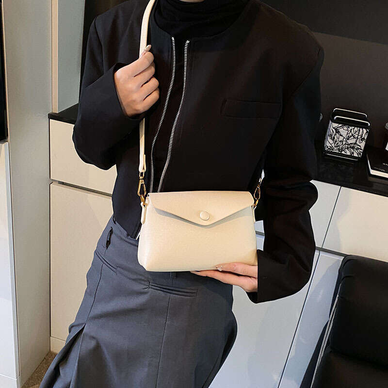 Handheld Bucket High-End For Women 2025 New Luxury Niche Single Shoulder Crossbody Versatile Commuter Bag