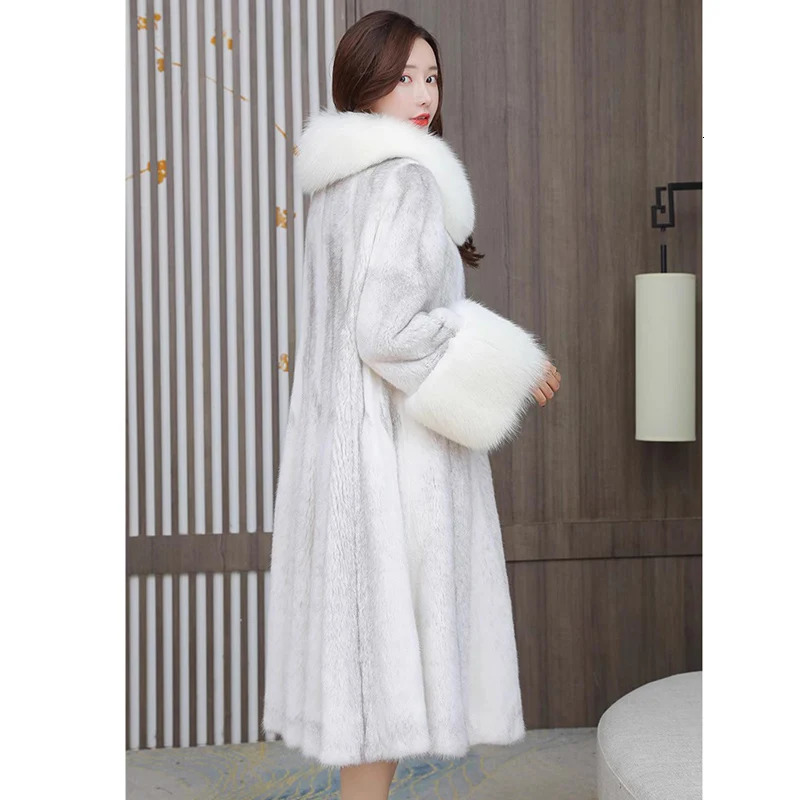 Womens mink coat Long fur coat casual winter warm fox fur large fur collar 250908