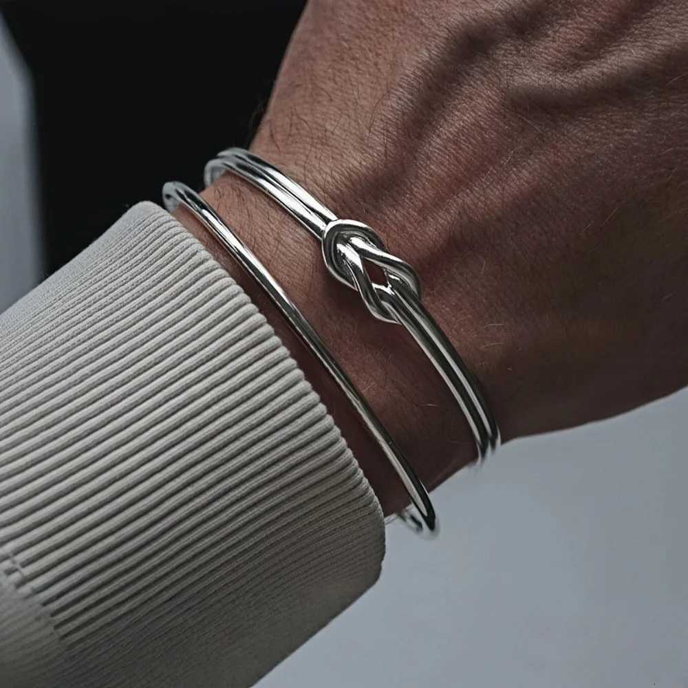 Hip Hop Men Stainless Steel Knot Bangles Simple Bow Opening Bracelet Fashion Titanium Steel Jewelry AccessoriesXJ250909