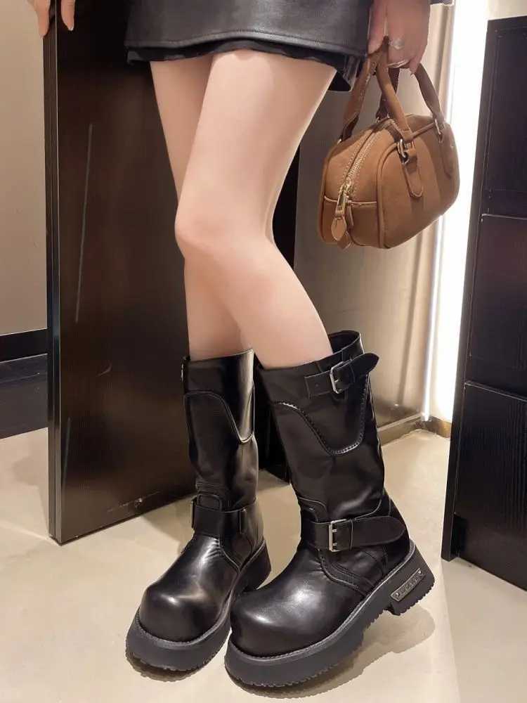 Muffin Martin Dark Handsome Head 2025 New Retro Tall Big Head Tooling Womens High Heels Knight Boots W250909 - view 3