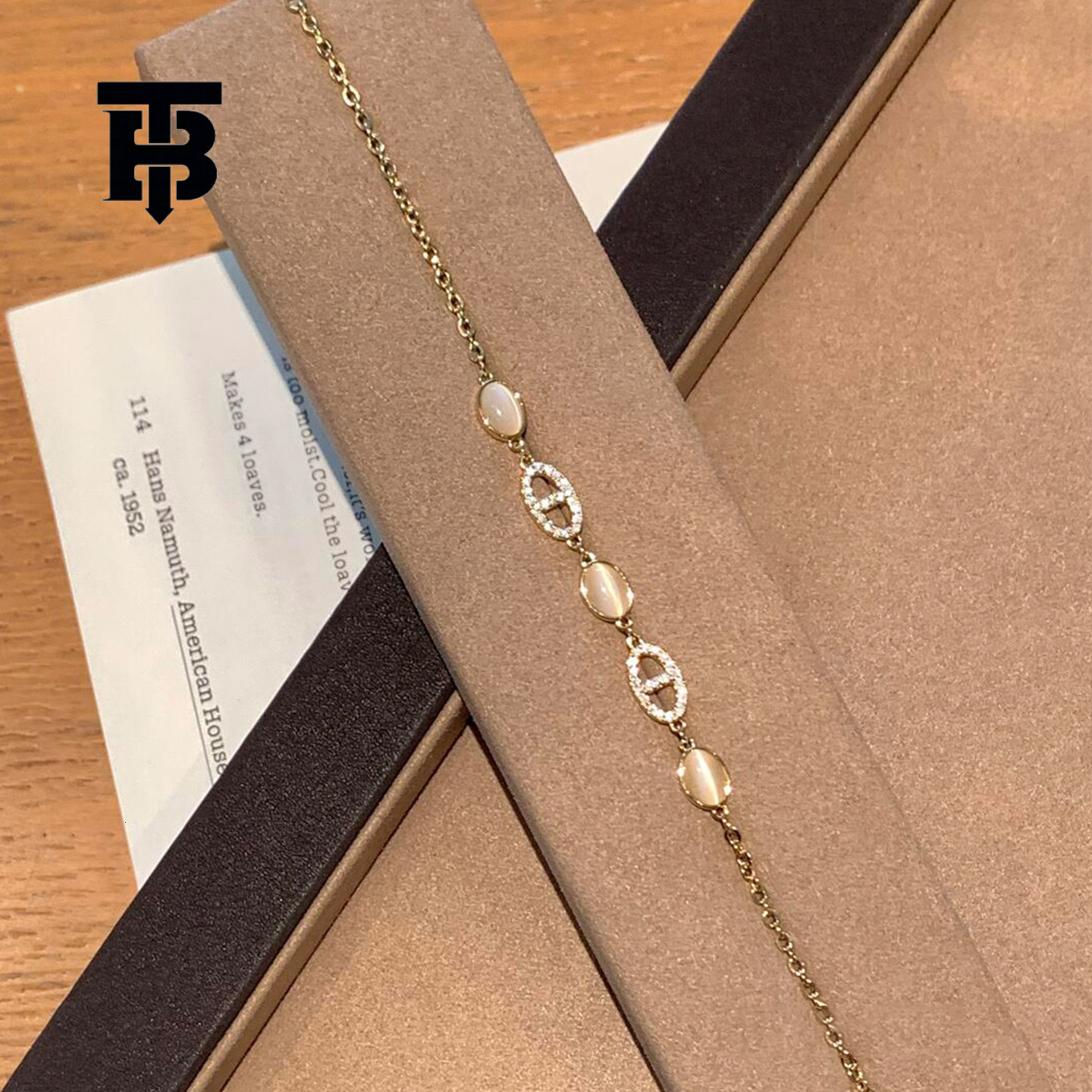 TB BHULAMTE Free Shipping Brand New Designer Accessory Inlaid With Diamond Oval Bracelet, Light Luxury High-end Elegant Bracelet Korean Design Sweet B