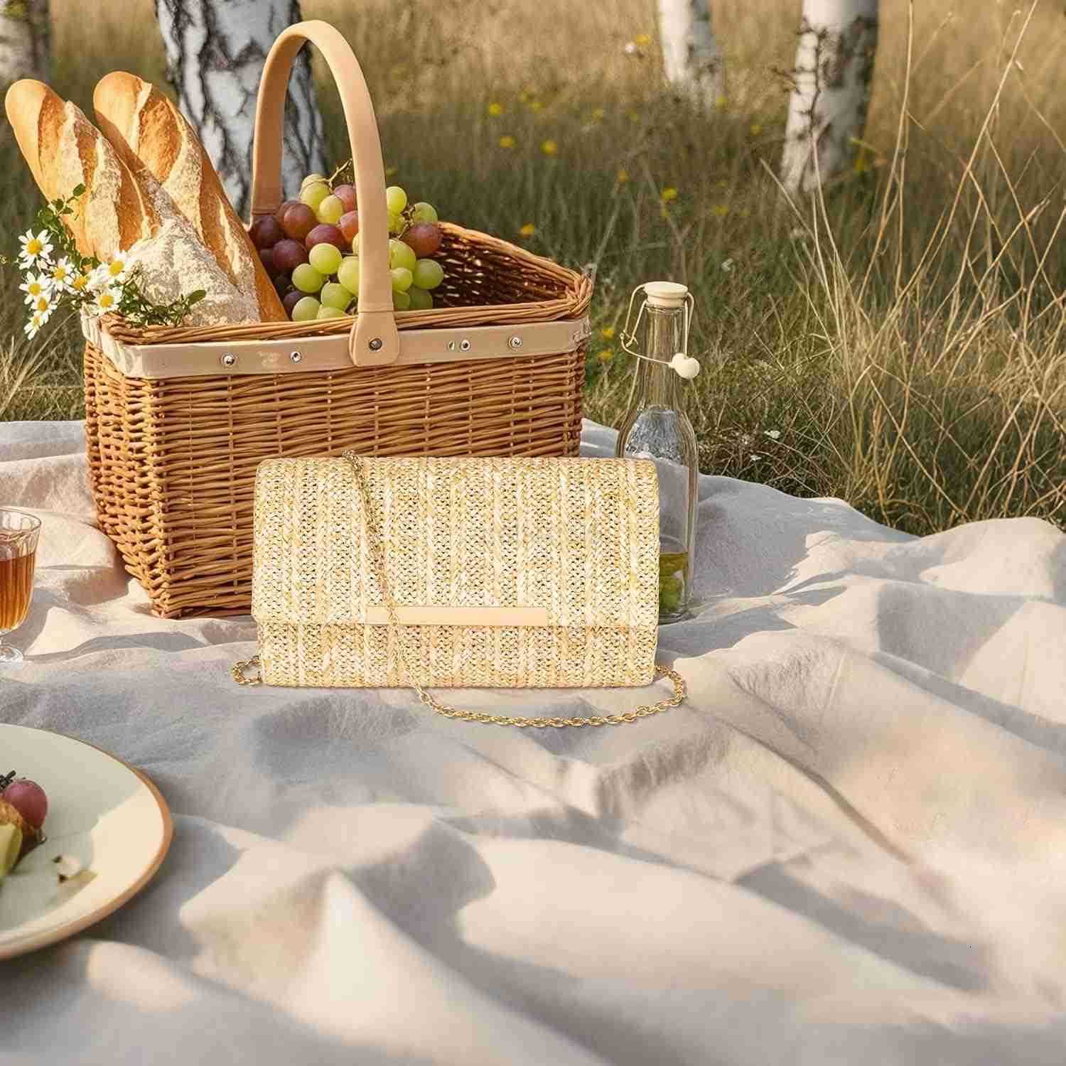 Straw Clutch Purse for Women Summer Woven Beach Evening Bags wChain Boho Envelope Party Bags Fashion Crossbody Shoulder Handbags for Wedding Prom Cock