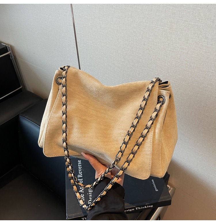 2025 new collection Women's Handbag Large Capacity Chain Shoulder Bag Women's Shoulder Bag Versatile Commuter Bag Autumn New Designer Bag Wo