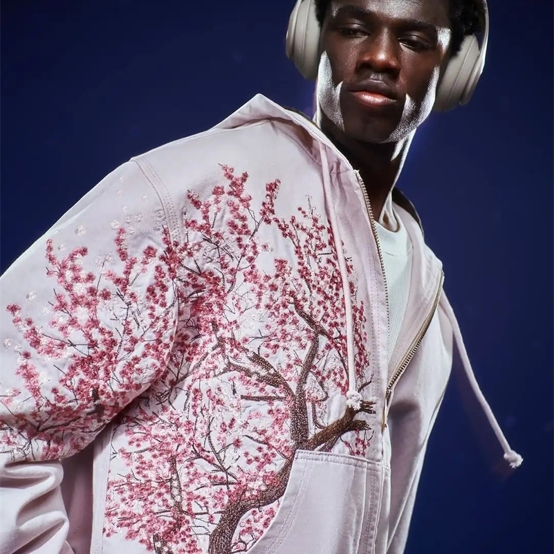 Harajuku Plum Tree Embroidered Oversized Pink Zipper Hoodies For Men and Women Y2K Gothic Fashion Retro Street Sweatshirts 250908