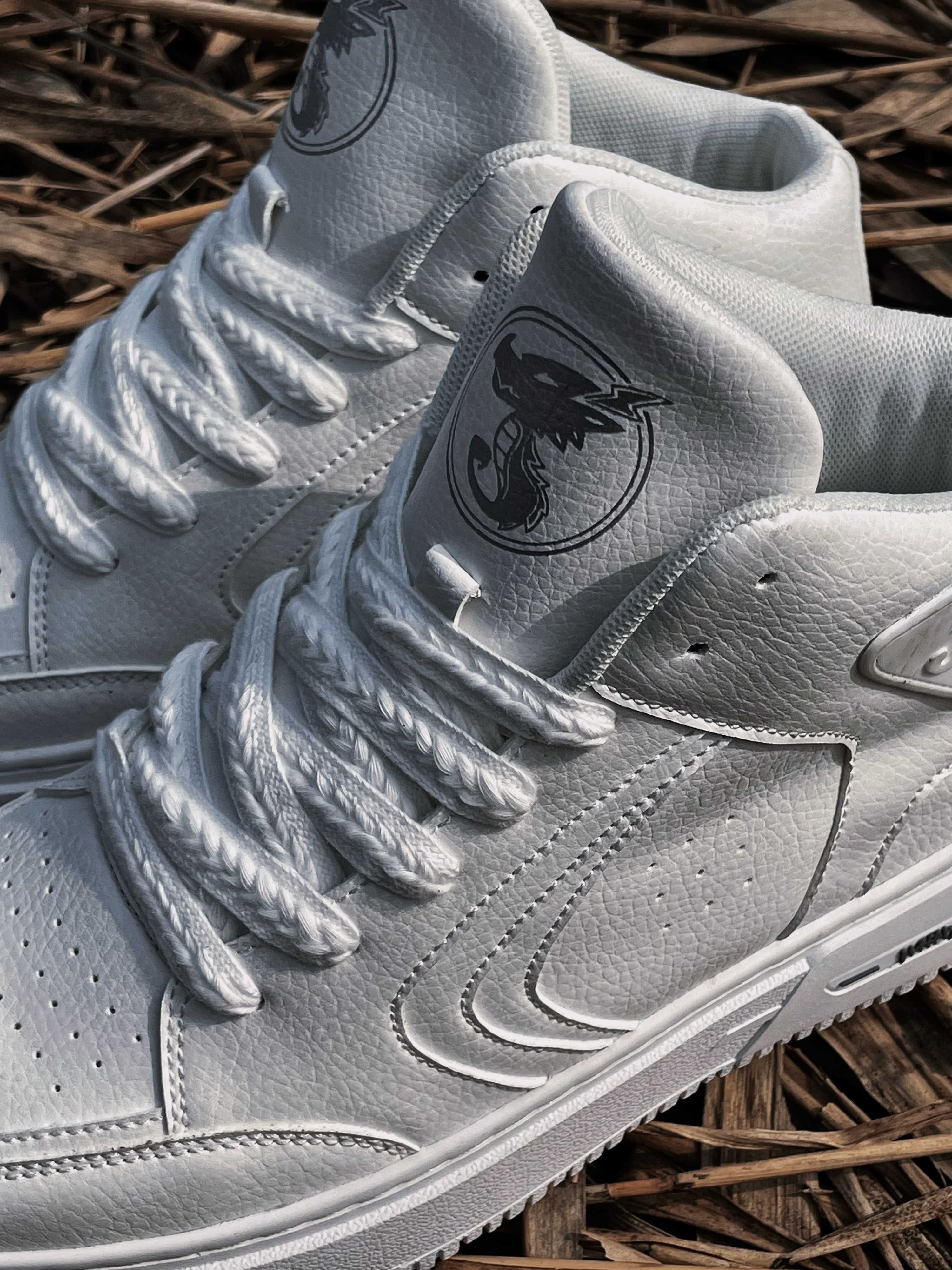 Jiffly High Top Sneakers for Men - Panda White Color with Height-Increasing DesignJFY-810