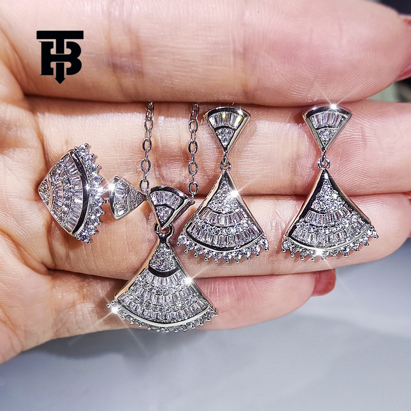 TB BHULAMTE Designer Accessories Free Shipping Dress Gemstone Claw Chain Necklace Earrings Three Piece Set