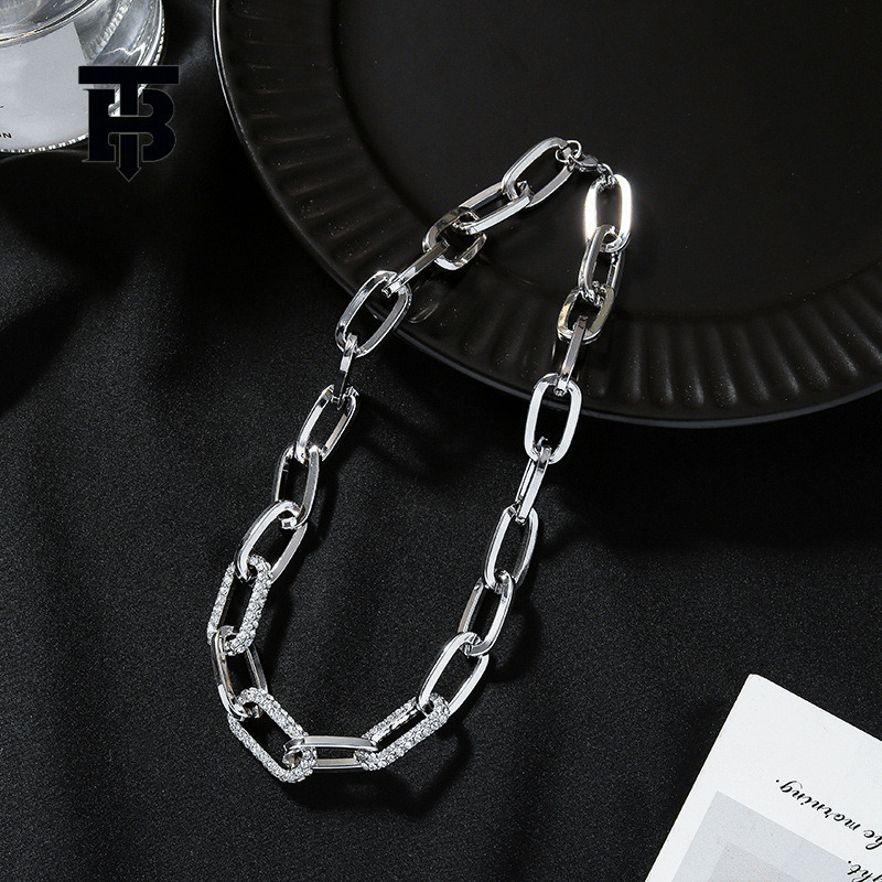 TB BHULAMTE Free Shipping New Designer Accessories Exaggerated Heavy Chain Metal Decoration Necklace Women's Fashion INS Short Collarbone Chain