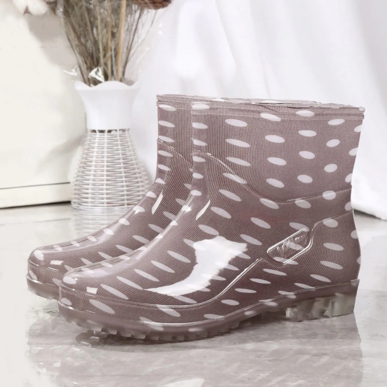 Fashionable Print Rain Boots Adult Womens Waterproof Antislip Wearresistant Shoes Midhigh Boot 250909