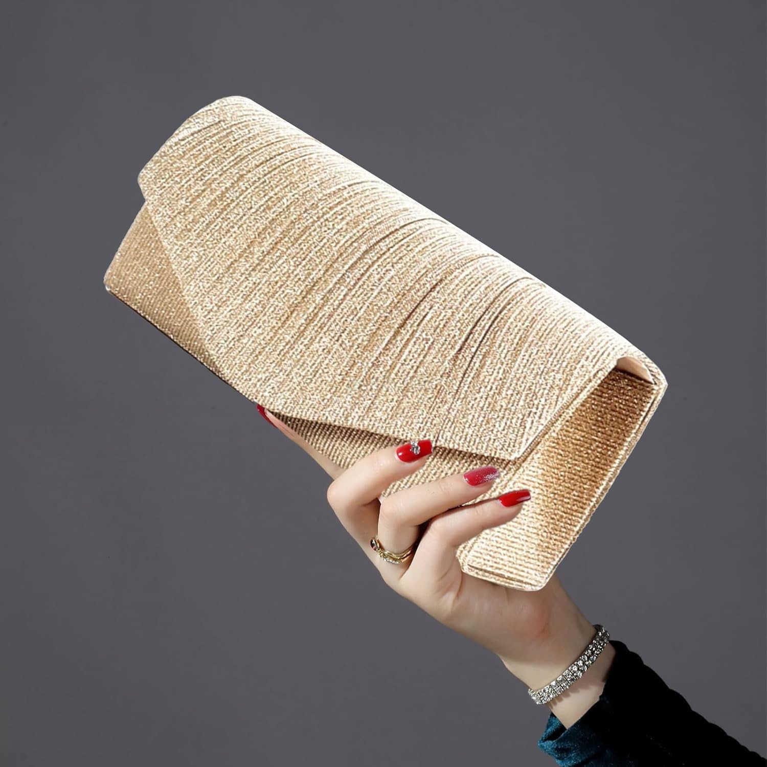 Purses for Women Glitter Evening Bag with Chain Strap Formal Pleated Design for Wedding Cocktail Party Z25909