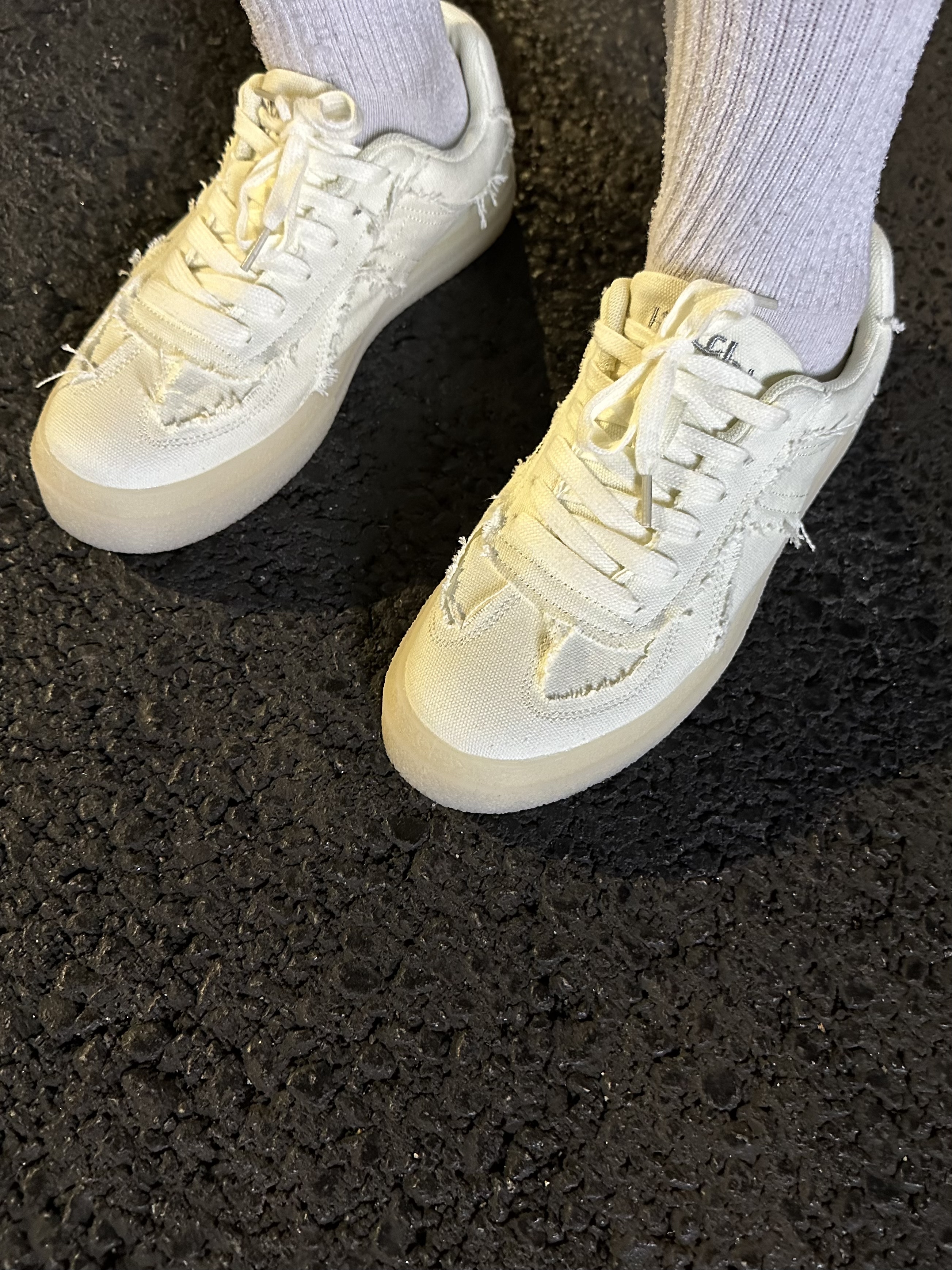 Classic-Inspired Unisex Jifffly Sport Shoes Featuring Elevated Soles