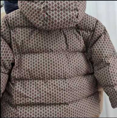 Down Coat Winter children's hooded down jacket with white duck down for warmth, baby winter wear, short coat for babies, windproof and dirt-resis
