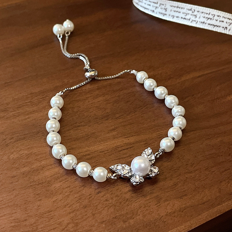 Dia-Encrusted Butterfly Pearl Adjustable Korean Sweet Girl Heart Bracelet Light Versatile Elegant Jewelry for Women - view 5