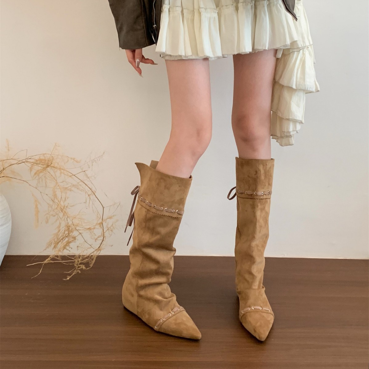 Free delivery designer shoes Ladies' Soft leather Martin boots provide a comfortable fit for the feet