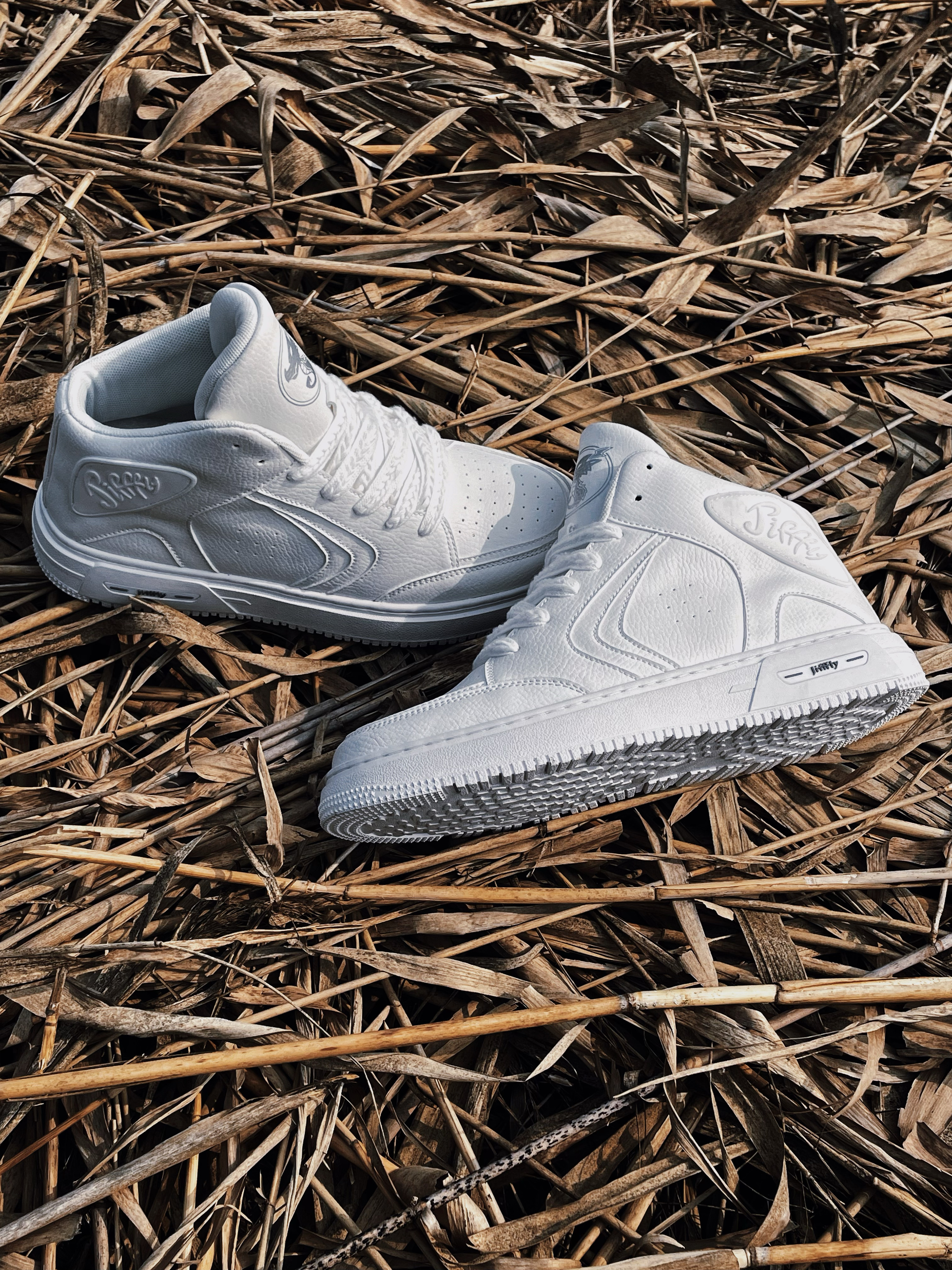 Jiffly High Top Sneakers for Men - Panda White Color with Height-Increasing DesignJFY-810