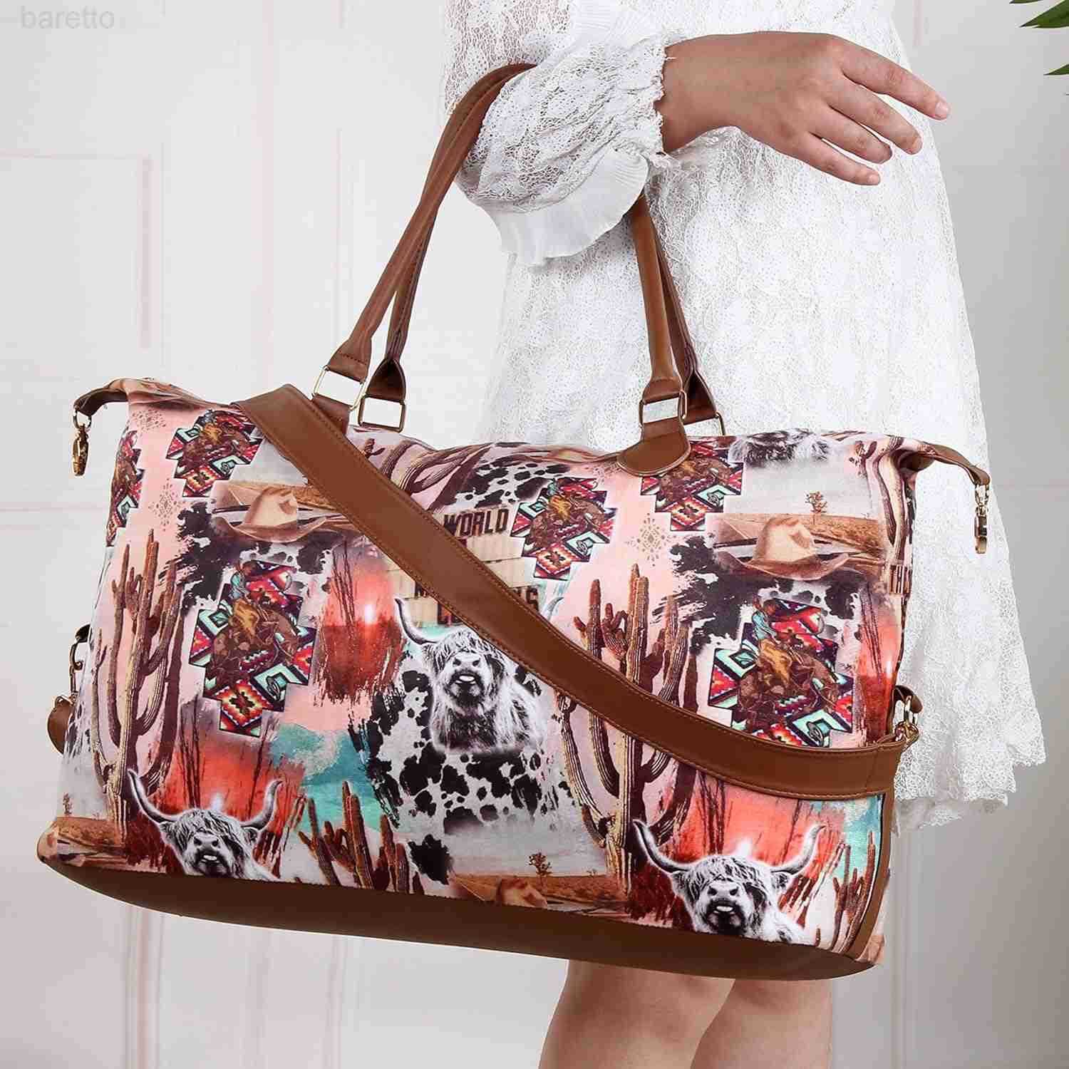 Bag Duffle Bag For Women Large Travel Tote Bag Overnight Weekend Bags With Shoulder Strap Cow Leopard Atzec Z250909