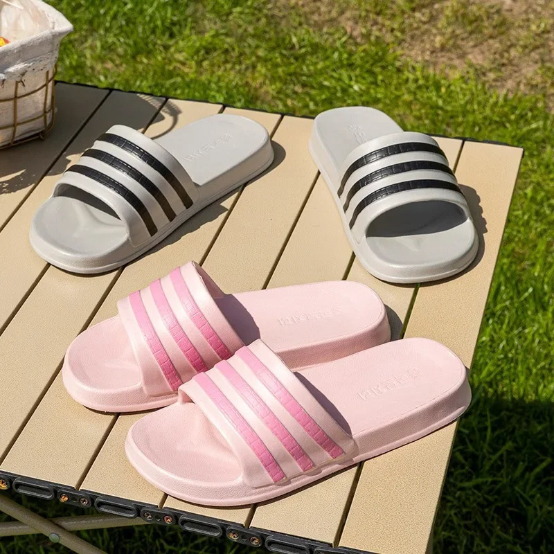 Unisex Flat Slippers Women Summer EVA Casual Beach Slides Shoes Fashion Stripe Outdoor Sandals Couple Home Bathroom 250909