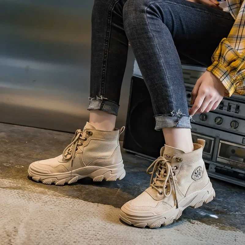 High top fashion sports boots womens walking casual shoes Spring and Autumn British fashion womens short boots hiking shoes W250909