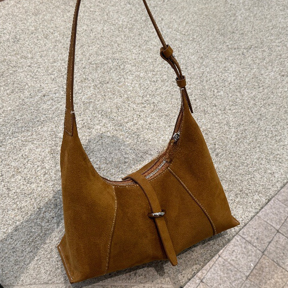 Suede Niche Retro Lunch Box design Armpit Bag Women's Shoulder Bag 2025 Autumn New Designer Bag Frosted Minimalist Style Handbag