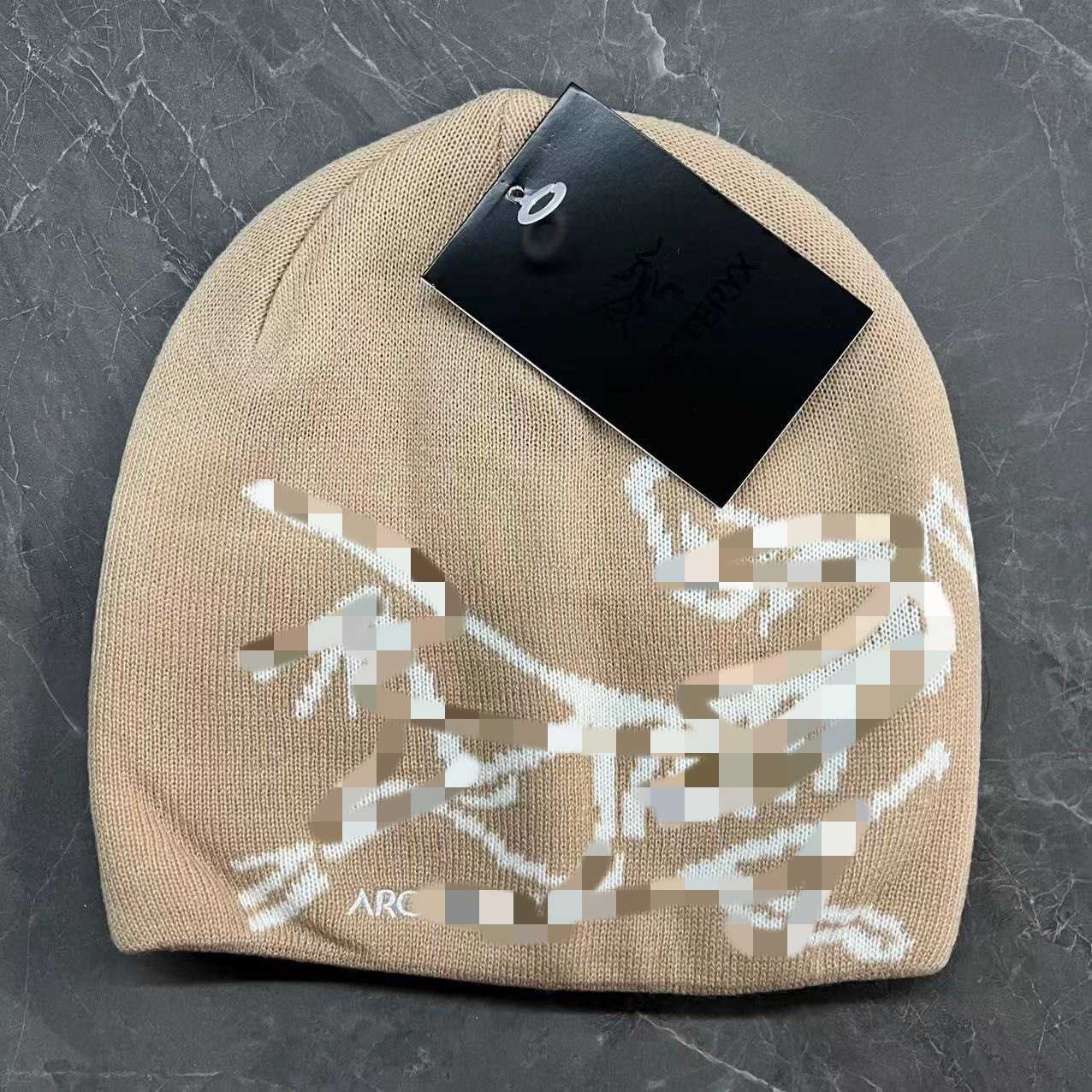 Autumn Winter Fashion Versatile Alphabet Knitted Hat Casual Warm Cold Hat Unisex Knit Hat L250908 1O00Z