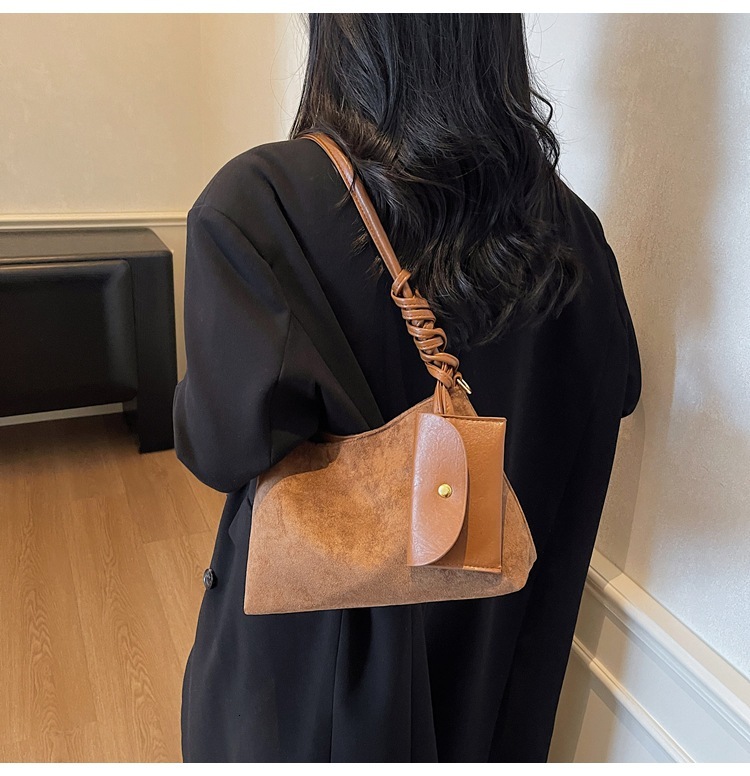 Suede Leather Underarm Bag Retro Style Women's Shoulder design Bag Minimalist Style Handbag Autumn New Item Solid Color Minimalist Designer Bag