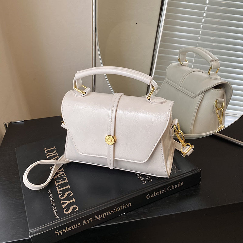 Trendy And design Versatile Women's Shoulder Bag Fashionable Handbag Simple Style Women's Crossbody Bag 2025 Autumn New Designer Bag