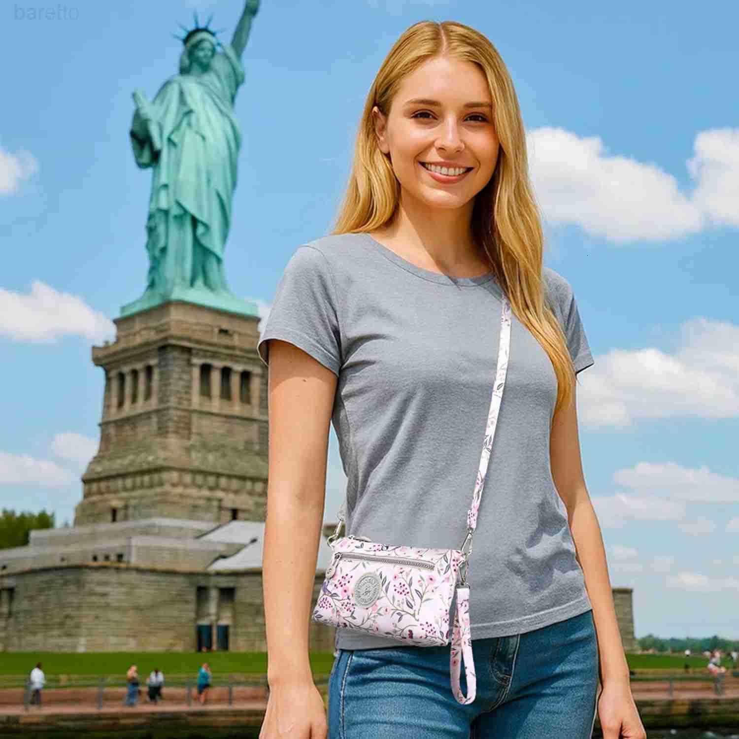 Printed Wristlet Wallet for Women Small Crossbody Purse Nylon Clutch Bag with Card Slots MultiPockets Z250909