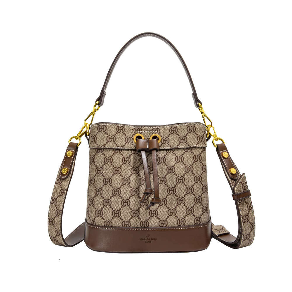 Large Monica Chic Capacity Color-Block Vintage Bucket Bag For Women With A Sense Of Sophistication