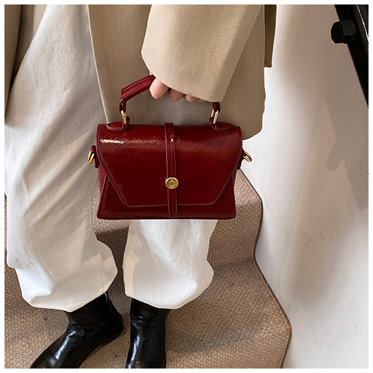 Trendy And design Versatile Women's Shoulder Bag Fashionable Handbag Simple Style Women's Crossbody Bag 2025 Autumn New Designer Bag