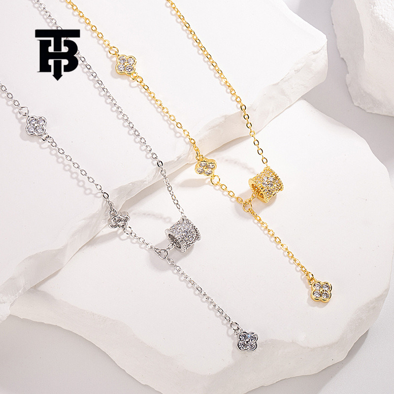 TB BHULAMTE Free Shipping New Designer Accessory Women's Small Waist Clover Necklace Simple Neck Chain Design Niche Collarbone Chain