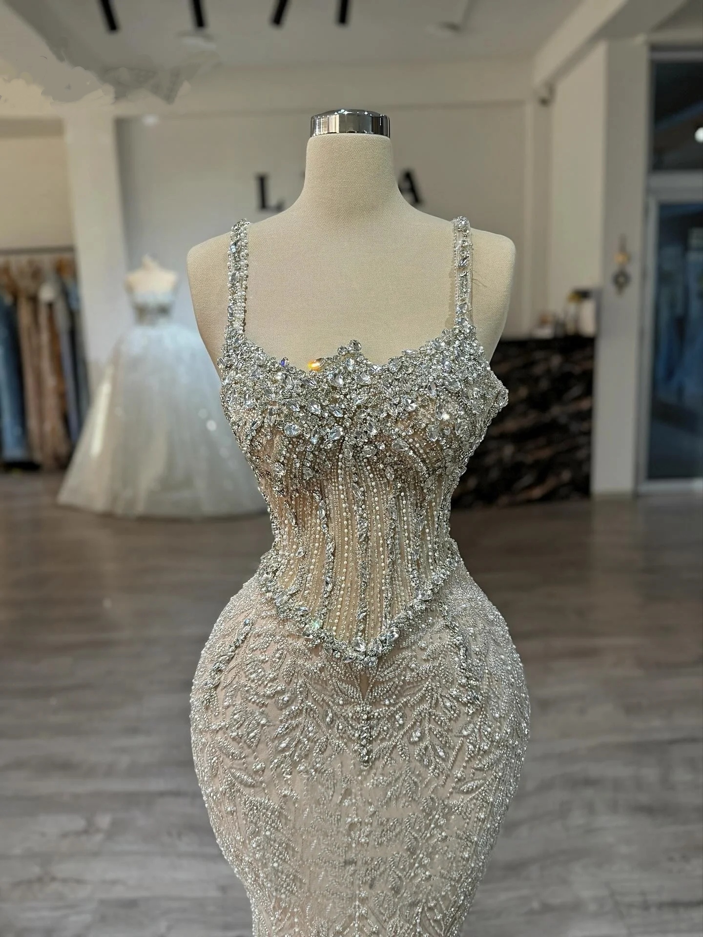 Sparkly Wedding Dresses Crystal Sequins Bridal Gowns Spaghetti Straps Sleeveless Mermaid Princess Customized Vestidos De Novia Plus Size