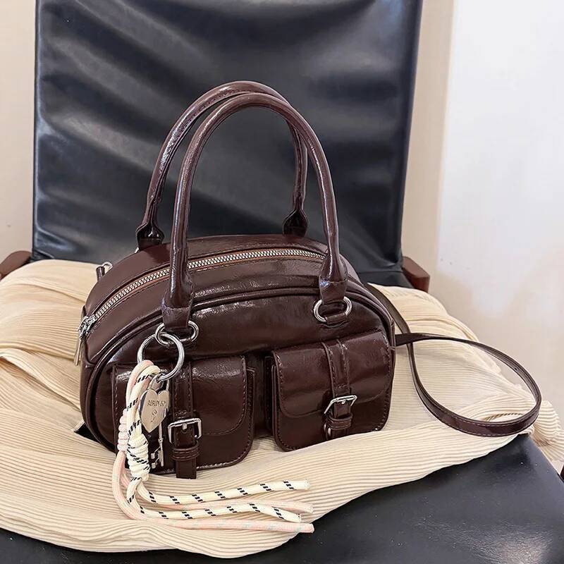 2025 Multi Pocket Handbag Fashion Autumn New Designer Bag Solid Color Simple Style Women's Shoulder design Bag Outdoor Play Travel Bag