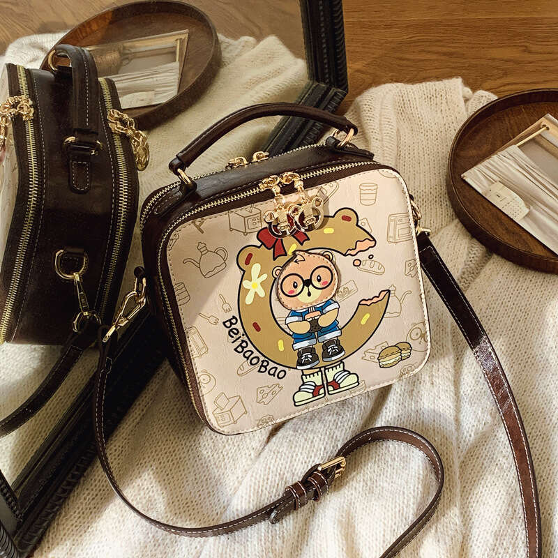 Cartoon Cute Beibao Girl Small Square Women 2025 New Trendy Bear Single Shoulder Crossbody Bag Versatile