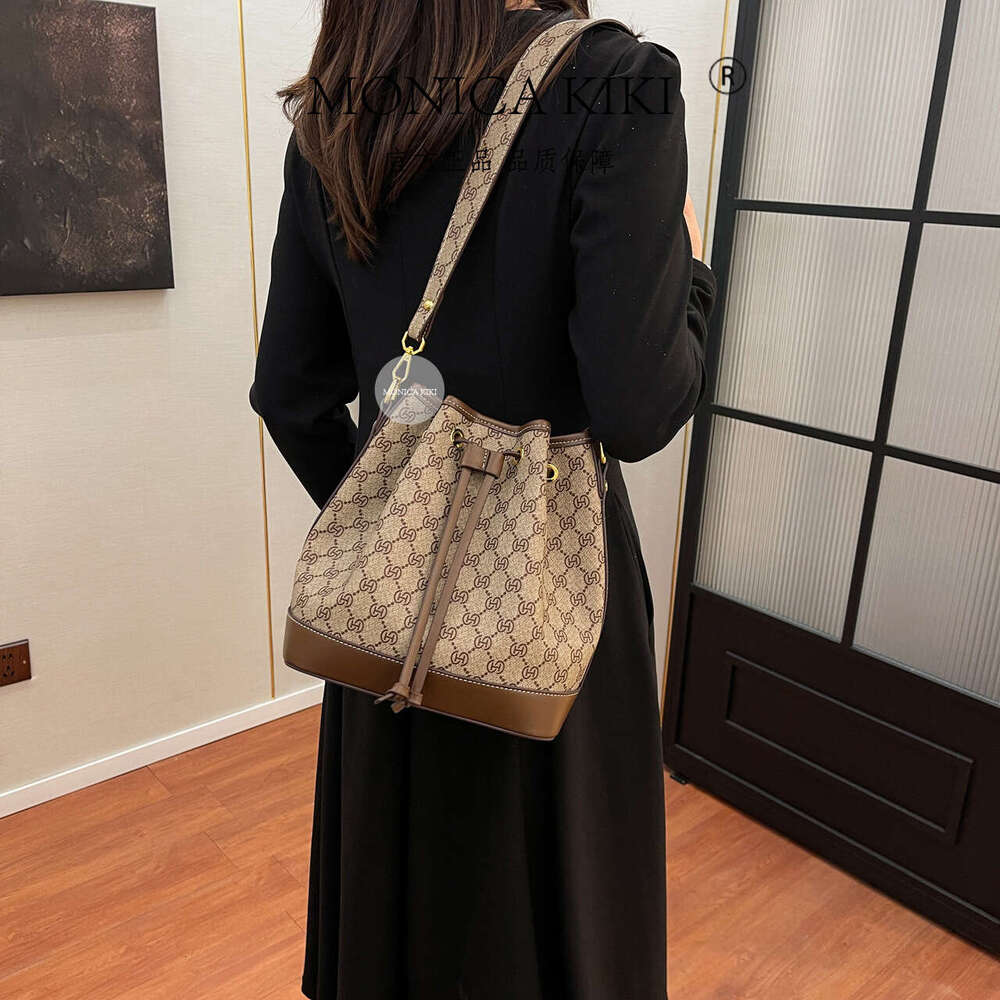 Chic Light Monica Vintage Casual Simple Handheld Stylish Single Shoulder Crossbody Bucket Bag For Women