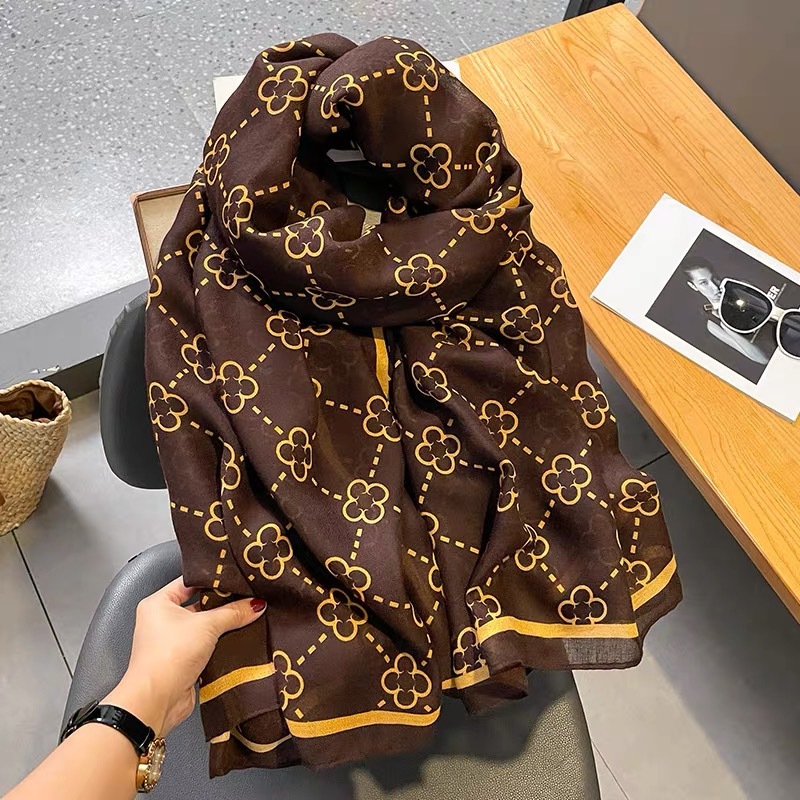Luxury Scarf Designer Scarf Women Shawl Knitting Cotton And Linen Keep Warm Scarf Fashion Trend Two Side Color Temperament Travel Gift