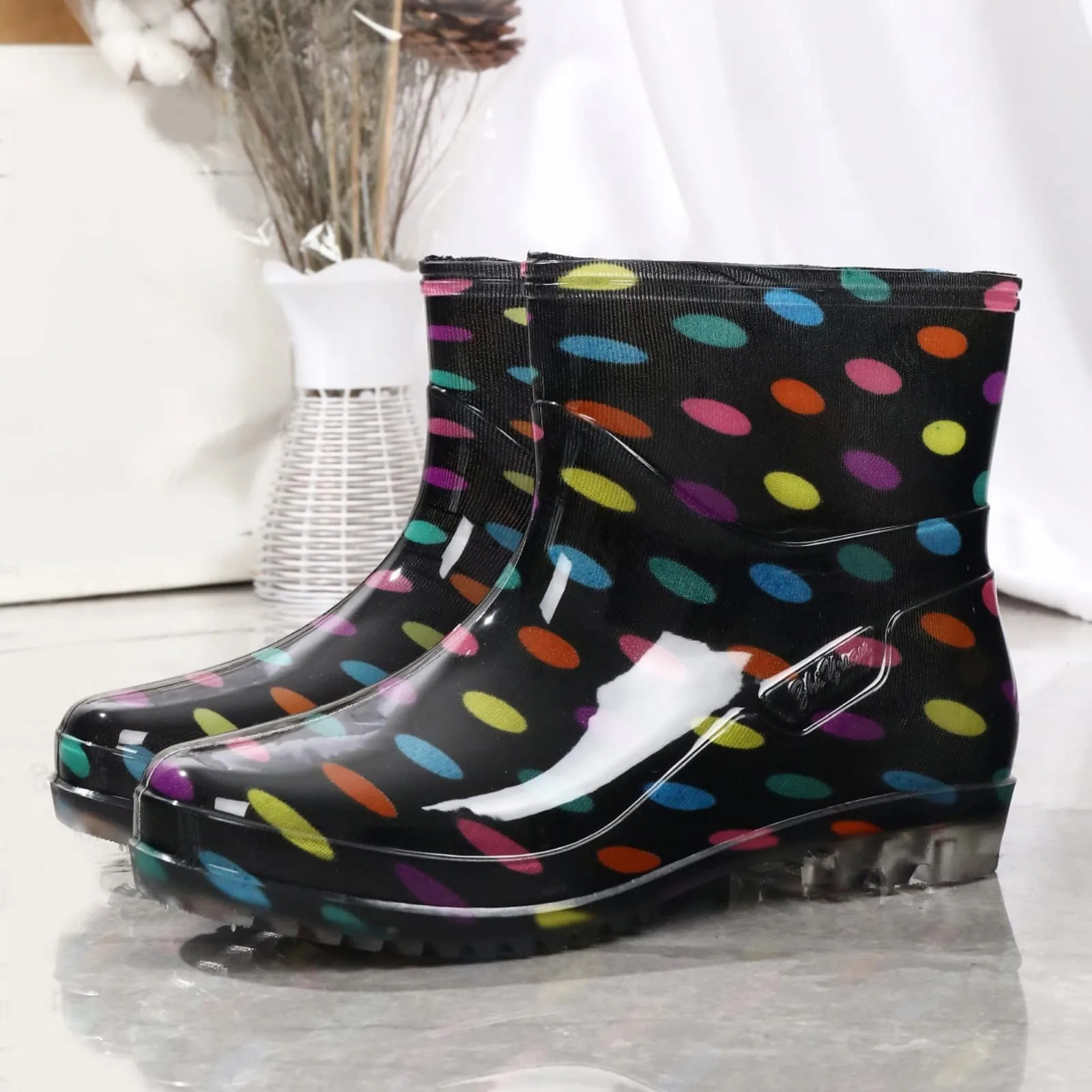 Fashionable Print Rain Boots Adult Womens Waterproof Antislip Wearresistant Shoes Midhigh Boot 250909