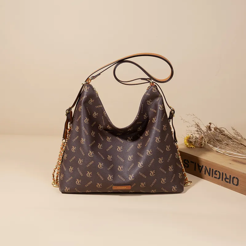 2025 Top Quality Luxury Designer Bag Womens Shoulder bag Half moon bag Handbag messenger fashionable woman crossbody Fashion Bag